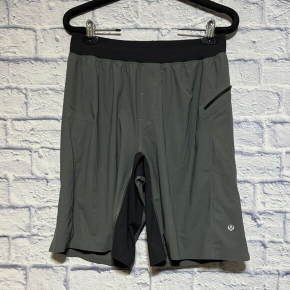 Lululemon Assert Short
Deep Coal size S - Picture 4 of 11